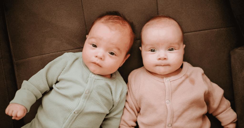 Twiblings surrogacy, two babies carried by two surrogates